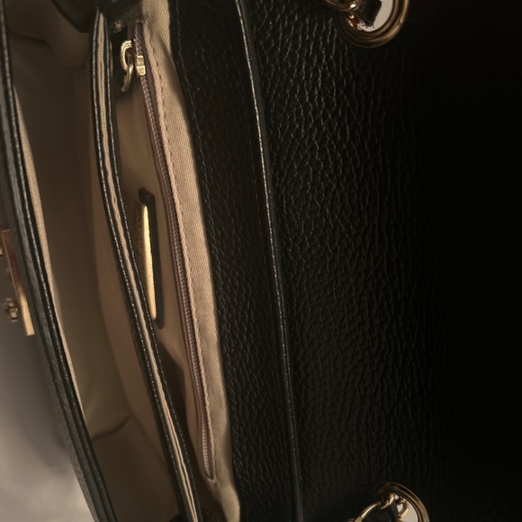 Valentino purse - Picture 2 of 2